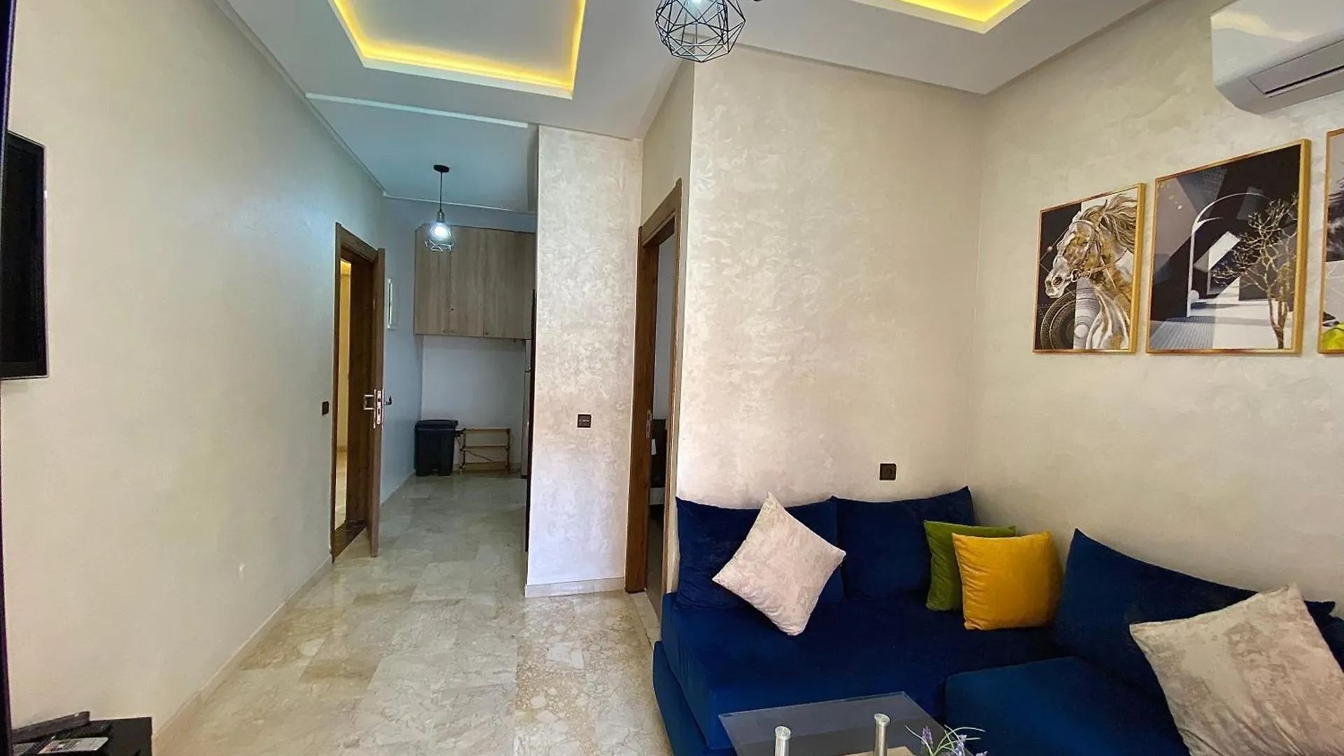 Super Appartement Luxe Marrakech Gueliz En Face La Gare Marrakesz Apartament